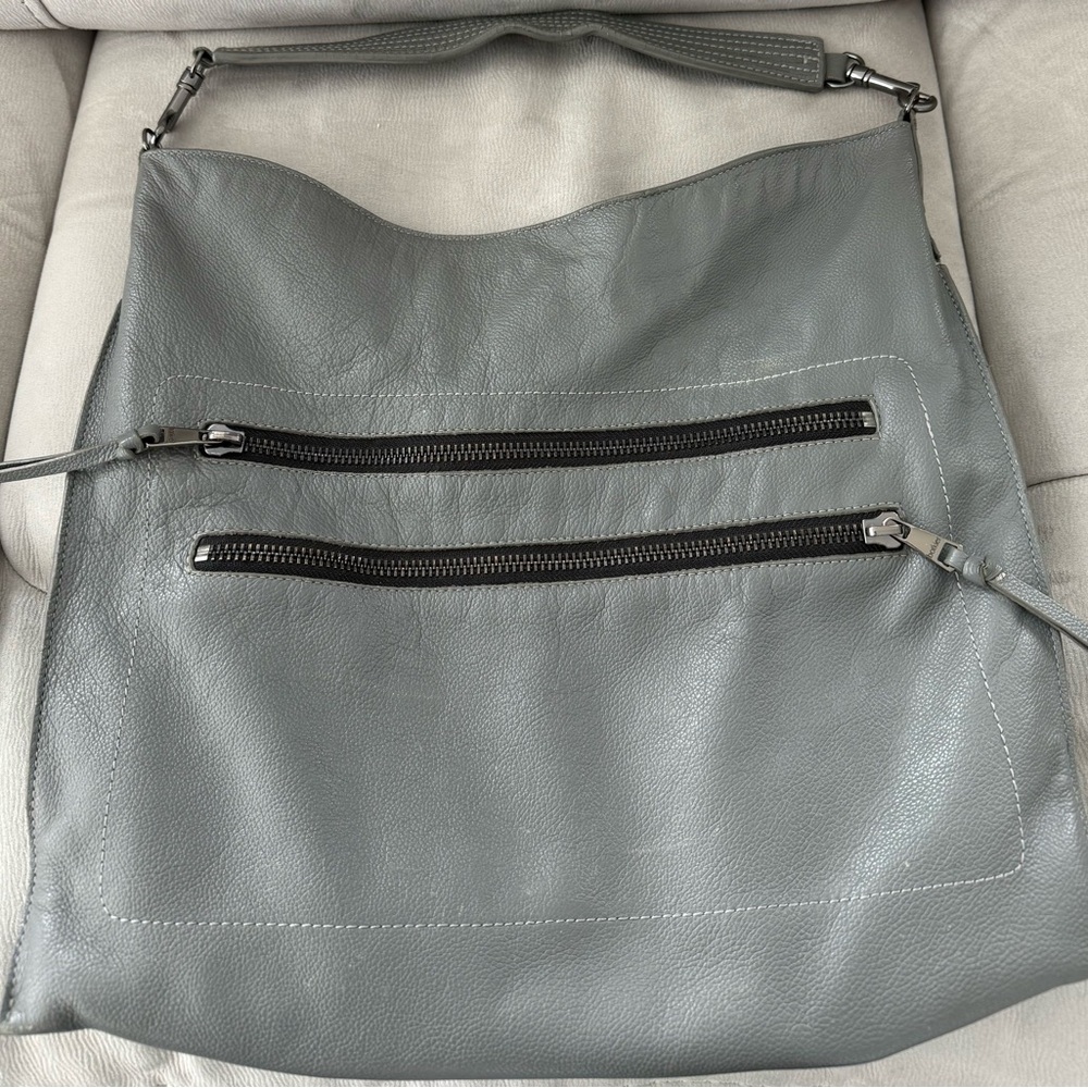 Burlier-Gray Leather Shoulder Bag
